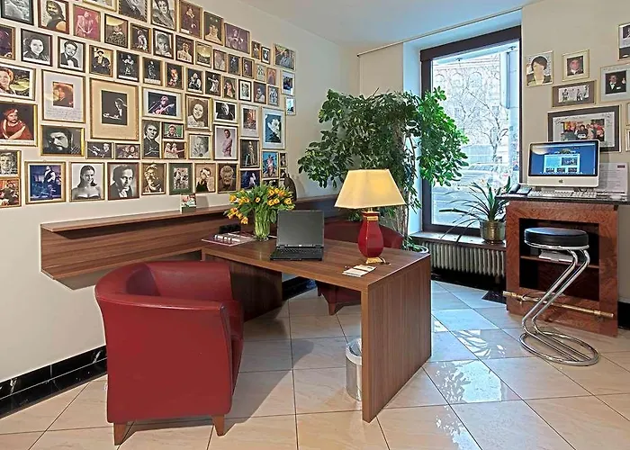 Otel Secession An Der Oper 4*