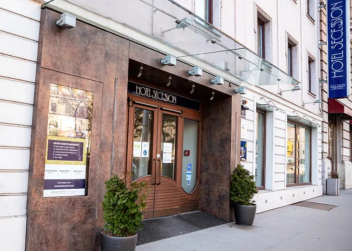 Secession An Der Oper Otel 4*