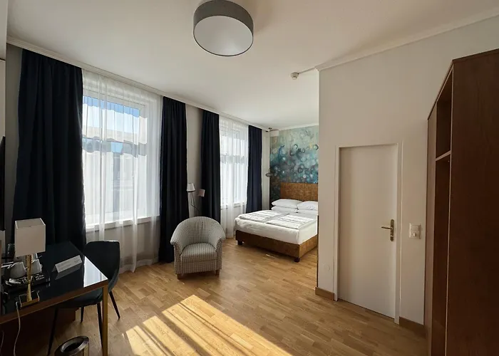 Otel Secession An Der Oper 4*
