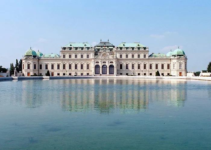 Secession An Der Oper Vídeň